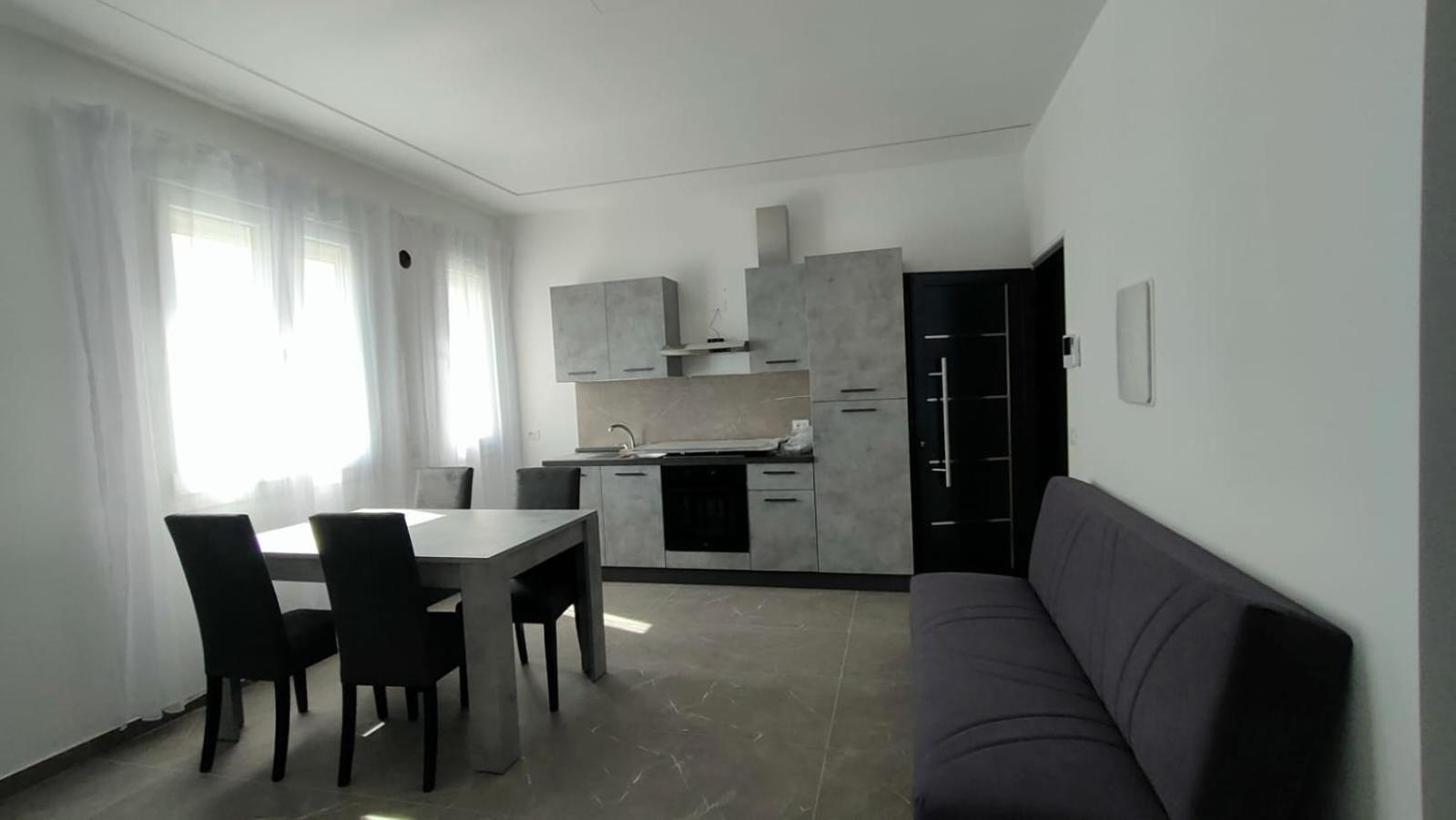 Villa Borghesi Suites Fronte Mare Rimini Eksteriør billede